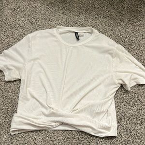 Divided short sleeve shirt